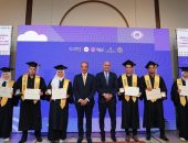 وزيرا الاتصالات وتكنولوجيا المعلومات والتربية والتعليم والتعليم الفنى يشهدان تخريج أول دفعتين من طلاب مدارس WE للتكنولوجيا التطبيقية