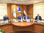 محافظ كفرالشيخ يشارك في اجتماع مجلس الجامعة ويستعرض عدد من المشروعات التنموية والخدمية..مؤكدًا على التعاون المشترك لتحقيق التنمية وتحسين الخدمات لأهالينا