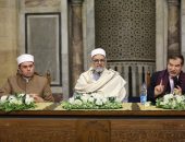 خلال الملتقى الأسبوعي “القضايا المعاصرة” بالجامع الأزهر:  الدكتور محمود الصاوي: على العلماء والدعاة التصدي للشبهات وأن يفندوها وأن يبينوا ما فيها من أباطيل