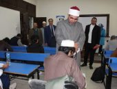 وسط أجواء يسودها الهدوء..دارسو الرواق الأزهري يؤدون اختبارات نهاية المستوى