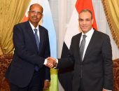 وزير الخارجية والهجرة يعقد مشاورات سياسية مع وزير خارجية جيبوتي