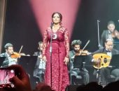 “الموسيقى العربية” تُحيي ليلة ساحرة لكوكب الشرق “أم كلثوم” بباريس في الذكرى الـ50 لرحيلها