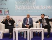 الصالون الثقافي بمعرض الكتاب يناقش العلاقات الثقافية بين مصر ولبنان وفلسطين