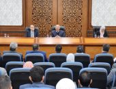 نائب رئيس مجلس الوزراء للتنمية الصناعية وزير الصناعة والنقل يبحث مع محافظ ومستثمري كفر الشيخ تحديات المناطق الصناعية بالمحافظة وسبل حلها