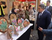 محافظ الدقهلية يفتتح معرض المنتجات والحرف اليدوية بنادي جزيرة الورد بالمنصورة