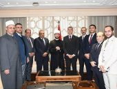 وزير الأوقاف يستقبل رئيس وأعضاء مجلس إدارة نادي قضاة بورسعيد