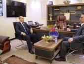 مدير عام دائرة التخطيط والمتابعة لوزارة النقل يتفقد عمل الشركة العامة لتنفيذ المشاريع