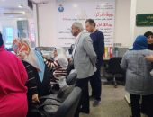 السكرتير العام لمحافظة البحر الأحمر في زيارة مفاجئة لحي شمال الغردقة لمتابعة ملف التصالحات