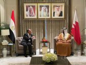 وزير الخارجية والهجرة يلتقي بوزير المالية والاقتصاد الوطني البحريني