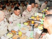 الفريق أول / عبد المجيد صقر القائد العام للقوات المسلحة وزير الدفاع والإنتاج الحربى يشهد تنفيذ المرحلة الرئيسية لمشروع مراكز القيادة التعبوى للجيش الثالث الميدانى …