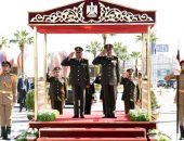 بمناسبة الإحتفال بيوم الشهيد والمحارب القديم .. السيد الرئيس / عبدالفتاح السيسى رئيس الجمهورية القائد الأعلى للقوات المسلحة ينيب الفريق أول / عبدالمجيد صقر لوضع إكليل من الزهور على النصب التذكارى لشهداء القوات المسلحة …