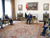 السيد الرئيس عبد الفتاح السيسي يستقبل وزير الخارجية الإريتري عثمان صالح ، وذلك بحضور الدكتور بدر عبد العاطي وزير الخارجية والهجرة وشئون المصريين في الخارج والسيد حسن رشاد رئيس المخابرات العامة.