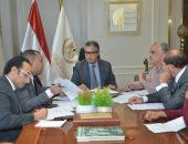 وزير التموين والتجارة الداخلية يلتقي بعدد من السادة أعضاء مجلسي النواب والشيوخ • “فاروق” يوجه بسرعة تلبية احتياجات ومتطلبات السادة النواب وسرعة البت في الطلبات المقدمة