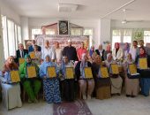 فضيلة الدكتور عبد العزيز أبو خزيمة، رئيس الإدارة المركزية لمنطقة الإسكندرية الأزهرية،يكرم مديري الإدارات التعليمية والمعاهد المعتمدة من هيئة الجودة بمنطقة الإسكندرية الأزهرية