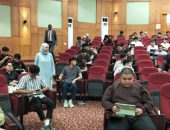 مستشارة شيخ الأزهر لشؤون الوافدين تتفقد اختبارات برامج “الحداثة والمعادلة” و”اللغة العربية عن بُعد”