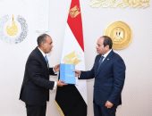 السيد الرئيس عبد الفتاح السيسي،يجتمع، مع الدكتور بدر عبد العاطي وزير الخارجية والهجرة وشئون المصريين في الخارج.