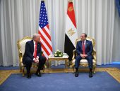السيد الرئيس عبد الفتاح السيسي،يستقبل الرئيس “دونالد ترامب”، رئيس الولايات المتحدة الأمريكية، حيث عُقدت جلسة مباحثات ثنائية ضمت وفدي البلدين قبل قيام الرئيسين بافتتاح ورئاسة “قمة شرم الشيخ للسلام”.