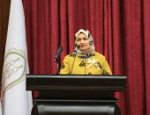 خلال كلمتها في حفل تكريم خريجي الثانوية والمتفوقين.. مستشارة شيخ الأزهر لشؤون الوافدين: خريجو الأزهر سفراء للنور ورسُل للسلام في العالم