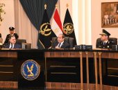 السيد الرئيس عبد الفتاح السيسي، يقوم بزيارة أكاديمية الشرطة، وقد كان في استقبال سيادته فور الوصول إلى مقر الأكاديمية، اللواء محمود توفيق وزير الداخلية، وعدد من قيادات أكاديمية الشرطة، ووزارة الداخلية.