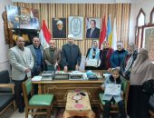 رئيس الإدارة المركزية لمنطقة الإسكندرية الأزهريةيهنئ الفائزين في مسابقتي المعلمة القدوة والأزهري الصغير