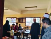 الشيخ «طلحة» يتفقد سير العمل بالرواق الأزهري بإدارتي بيلا والرياض ويطمئن على انتظام العمل بالحلقات