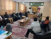 رئيس كفر الشيخ الأزهرية يجتمع بغرفة عمليات الامتحانات لبحث آخر استعدادات اللجان لاستقبال الطلاب
