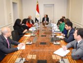 وزير الخارجية يجتمع بالقطاع الثقافى بالوزارة