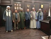 محافظ الأقصر يستقبل وفداً من أهالي “المريس” للاستماع إلى مطالبهم