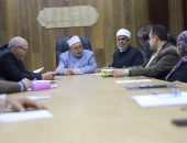 اجتماع موسّع برئاسة فضيلة رئيس قطاع المعاهد الأزهرية، وبحضور رئيس الإدارة المركزية لشئون التعليم، مع السادة المديرين العموم ومديري الإدارات بمختلف المناطق الأزهرية.