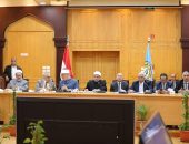 مجلس جامعة الأزهر يثمن حكمة القيادة السياسية في التعامل مع الأحداث الجارية وتوجهها في دعم تحقيق السلام