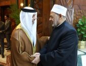 شيخ الأزهر يستقبل السفير الإماراتي لدى القاهرة لبحث تعزيز التعاون المشترك