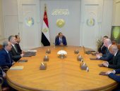 السيد الرئيس عبد الفتاح السيسي، يستقبل السيد جون أرديل، نائب رئيس شركة إكسون موبيل العالمية لشئون الاستكشاف،