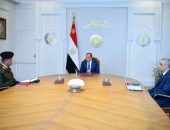 السيد الرئيس عبد الفتاح السيسي، يجتمع مع الفريق أشرف سالم زاهر القائد العام للقوات المسلحة وزير الدفاع والإنتاج الحربي، والدكتور صلاح سليمان وزير الدولة للإنتاج الحربي.
