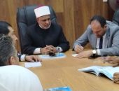 رئيس قطاع المعاهد الأزهرية يتابع خطة تطوير مناهج اللغة الفرنسية تمهيدا لتطبيقها بالمرحلة الابتدائية