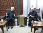 شيخ الأزهر الشريف يؤكد استعداد الأزهر لإنشاء مركز لتعليم اللغة العربية وتدريب الأئمة البولنديين في أكاديمية الأزهر