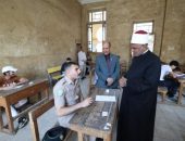 فضيلة الأستاذالدكتور/أحمد الشرقاوي، رئيس قطاع المعاهد الأزهرية يتفقد لجان الثانوية الأزهرية بالغربية ويزور الطلاب المرضى بمركز أورام طنطا