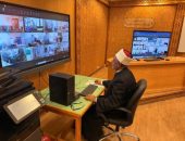 فضيلة الأستاذالدكتور/ أحمد الشرقاوي، رئيس قطاع المعاهد الأزهرية يتابع سير امتحانات الثانوية الأزهرية من غرفة المراقبة المركزية في اليوم الثاني للقسم العلمي