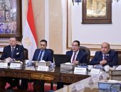 في اجتماعه برئاسة د.محمد سامي عبدالصادق: مجلس جامعة القاهرة يهنئ الرئيس عبد الفتاح السيسي والشعب المصري بمناسبة الذكرى الثالثة عشرة لثورة 30 يونيو المجيدة التي استعادت الهوية الوطنية وأطلقت مسيرة البناء والتنمية نحو الجمهورية الجديدة